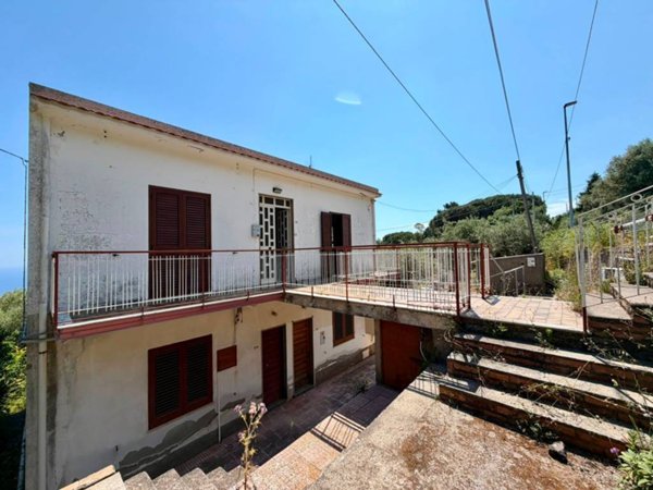 casa indipendente in vendita a Gioiosa Marea