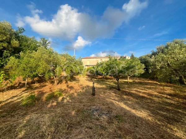 casa indipendente in vendita a Gioiosa Marea in zona San Leonardo