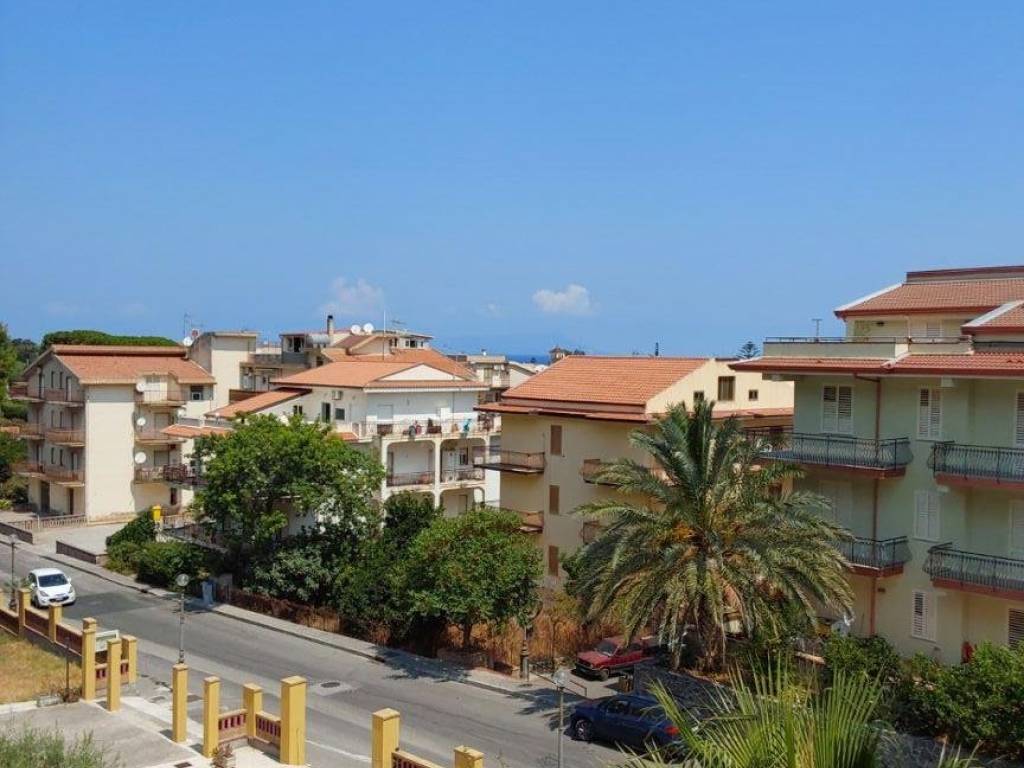 appartamento in vendita a Gioiosa Marea in zona Galbato