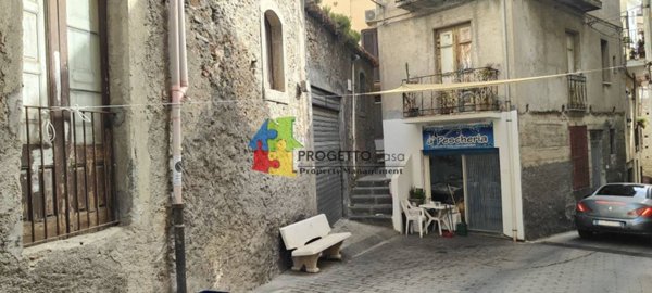 casa indipendente in vendita a Graniti
