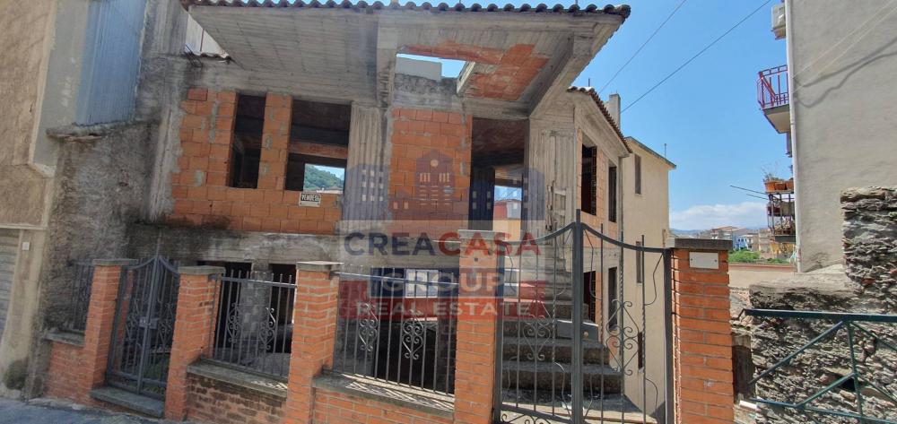 casa indipendente in vendita a Graniti