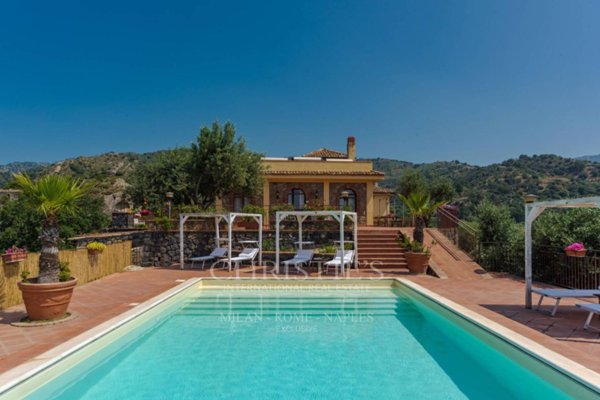 casa indipendente in vendita a Graniti