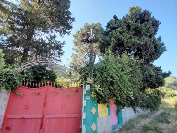 casa indipendente in vendita a Graniti