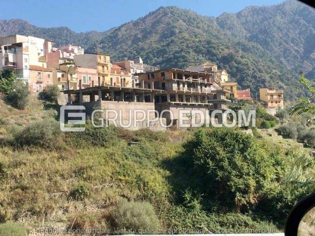 locale commerciale in vendita a Graniti