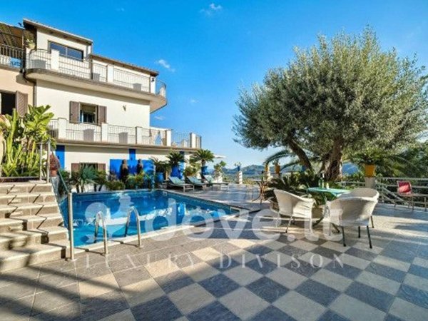 casa indipendente in vendita a Graniti