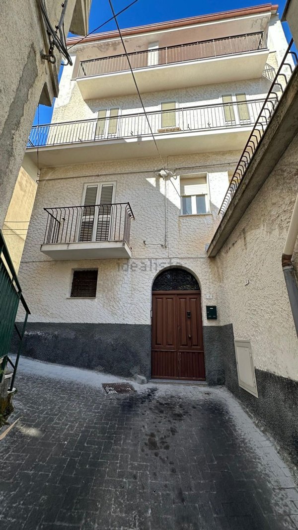 casa indipendente in vendita a Graniti