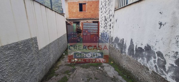 casa indipendente in vendita a Graniti