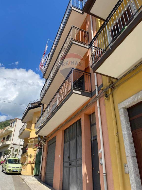 casa indipendente in vendita a Graniti