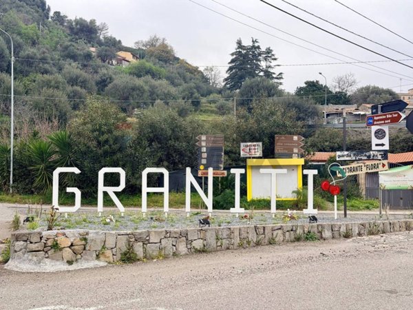 appartamento in vendita a Graniti