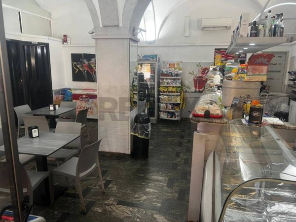 negozio in vendita a Graniti