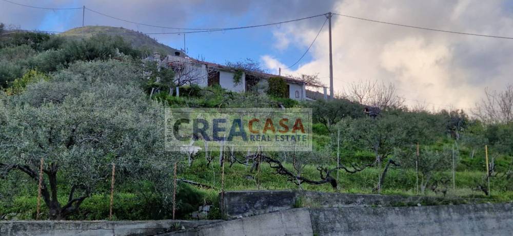 casa indipendente in vendita a Graniti