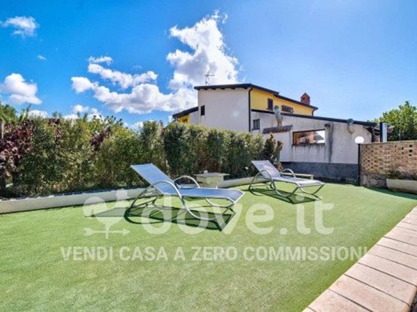 casa indipendente in vendita a Graniti