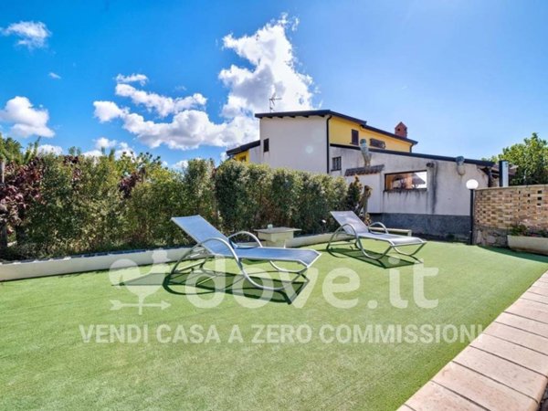 casa indipendente in vendita a Graniti