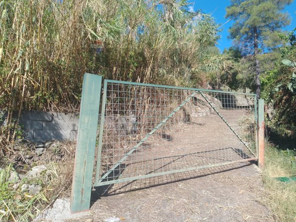 terreno in vendita a Graniti