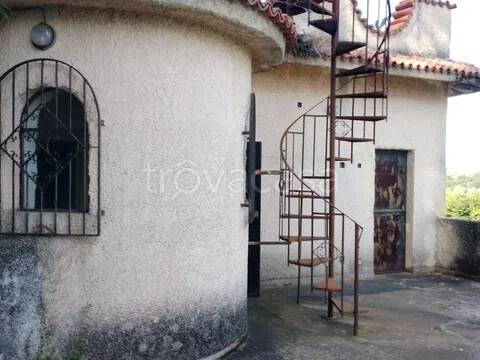 casa indipendente in vendita a Gualtieri Sicaminò