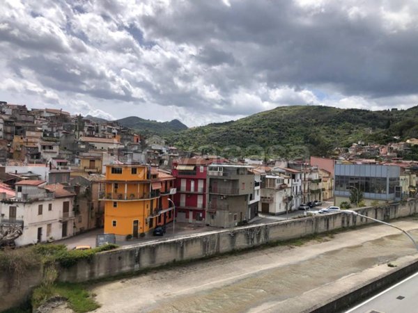 appartamento in vendita a Gualtieri Sicaminò