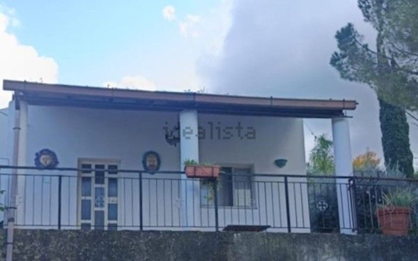 appartamento in vendita a Gualtieri Sicaminò