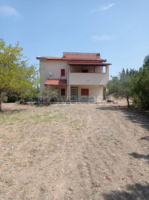 casa indipendente in vendita a Gualtieri Sicaminò