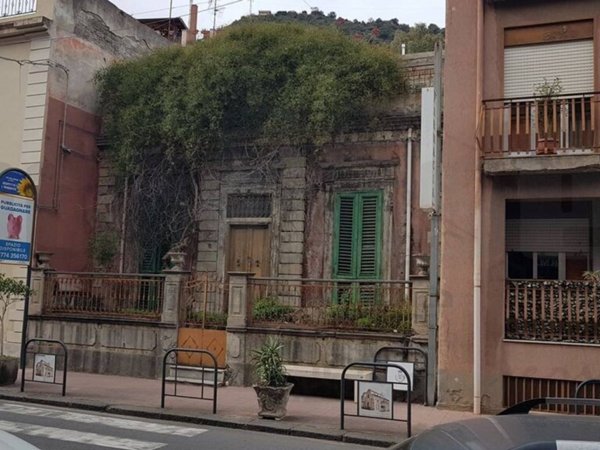 casa indipendente in vendita ad Itala