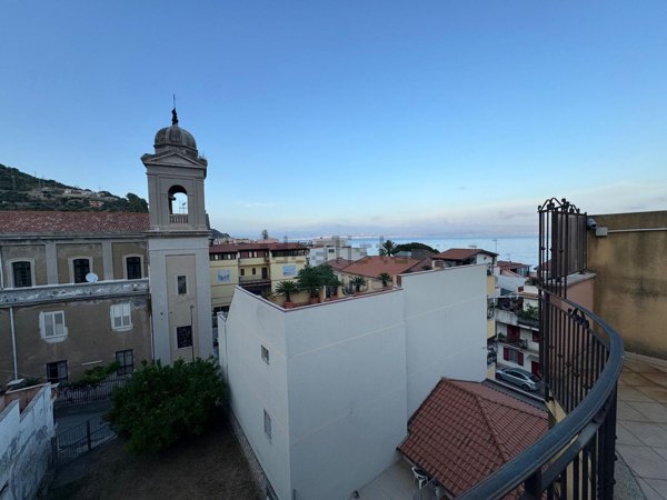 casa indipendente in vendita ad Itala