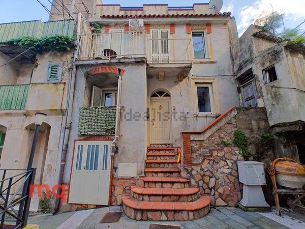 casa indipendente in vendita ad Itala in zona Borgo