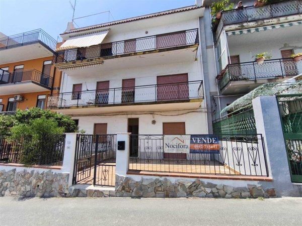 appartamento in vendita ad Itala in zona Marina di Itàla