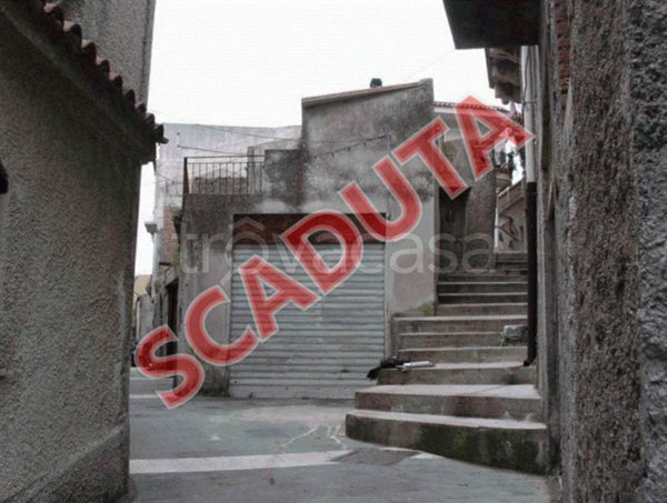 casa indipendente in vendita ad Itala