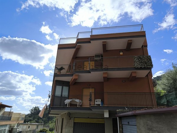 appartamento in vendita ad Itala in zona Casalello