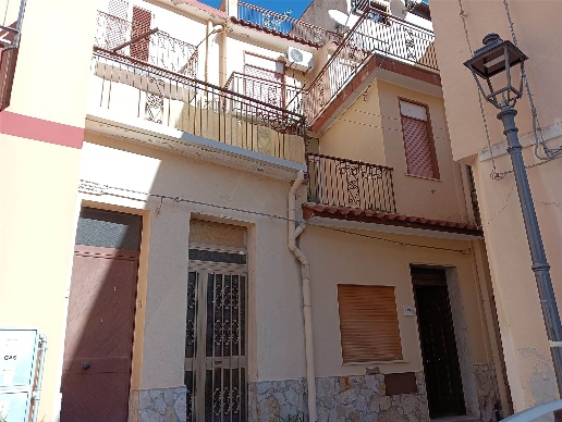 casa indipendente in vendita ad Itala in zona Borgo