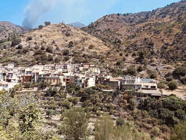 casa indipendente in vendita ad Itala in zona Borgo