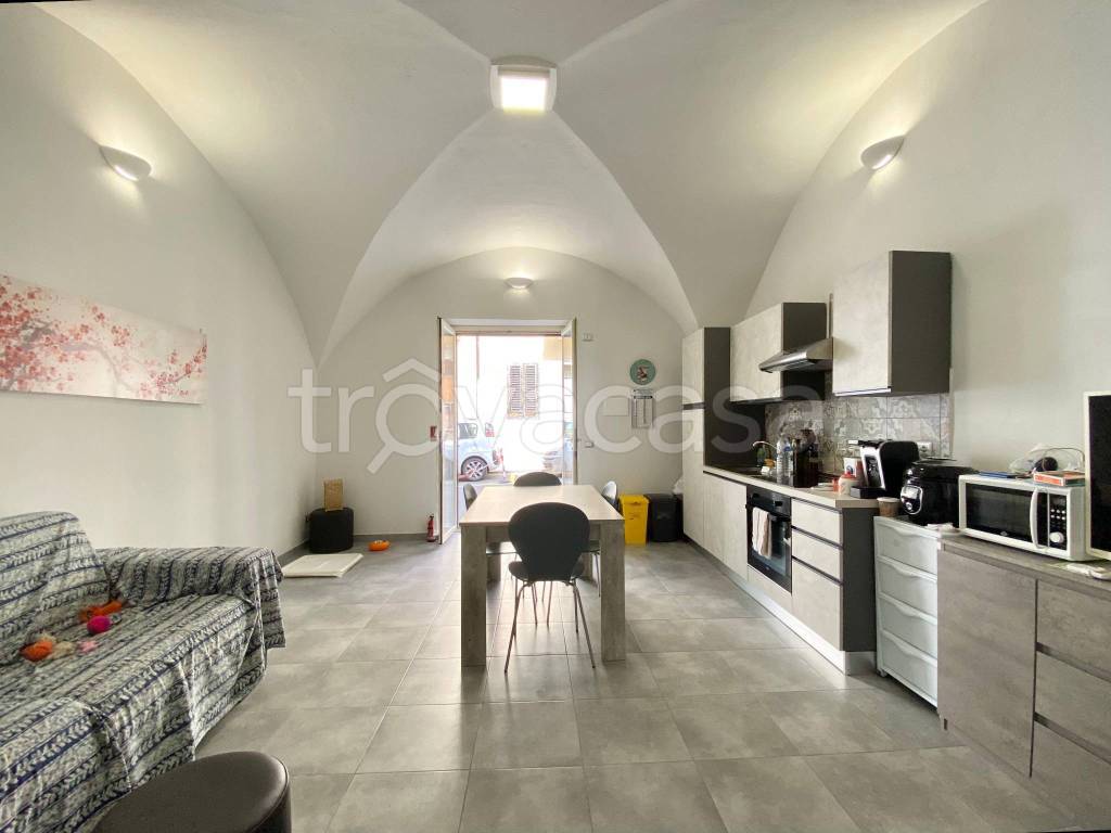 appartamento in vendita a Letojanni