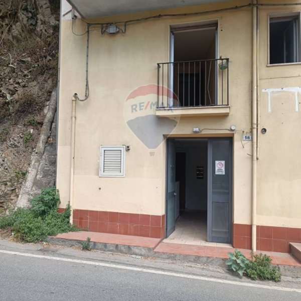 appartamento in vendita a Letojanni