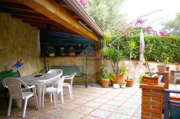 appartamento in vendita a Letojanni