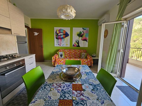 appartamento in vendita a Letojanni