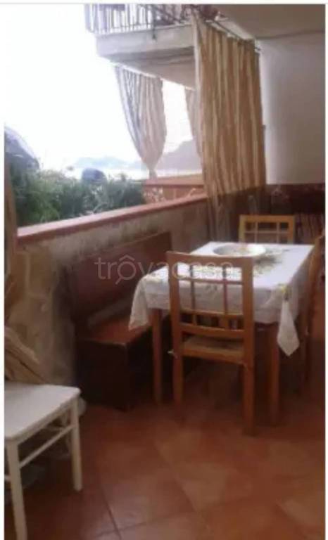 appartamento in vendita a Letojanni