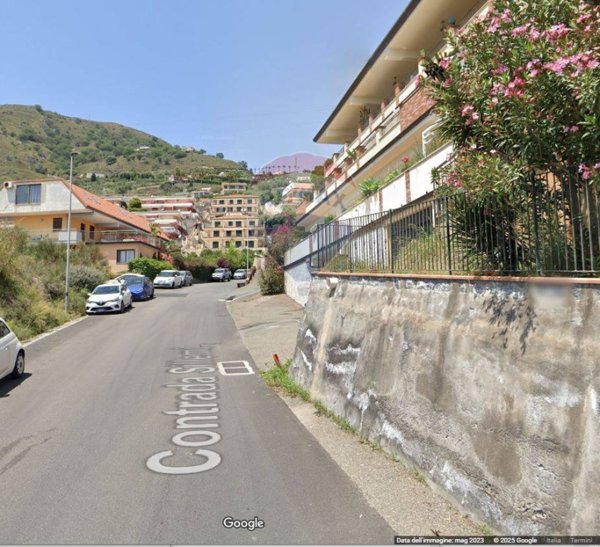 appartamento in vendita a Letojanni