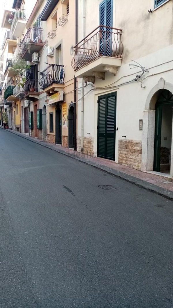 appartamento in vendita a Letojanni