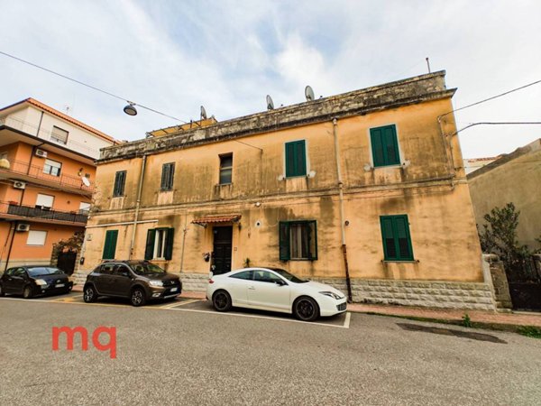 appartamento in vendita a Letojanni