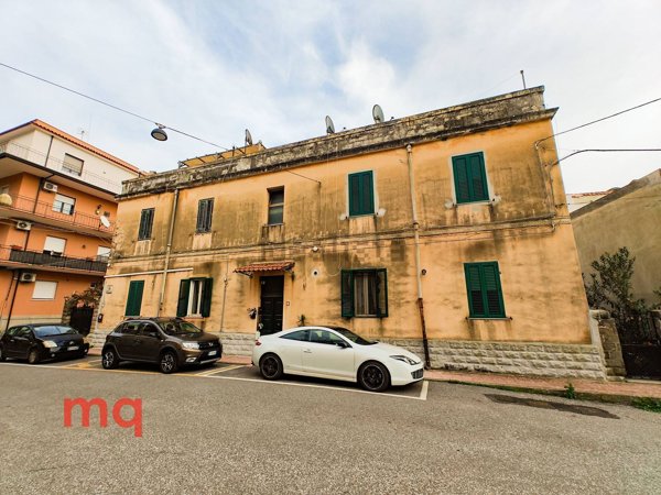 appartamento in vendita a Letojanni