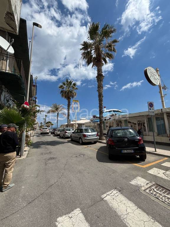 appartamento in vendita a Letojanni