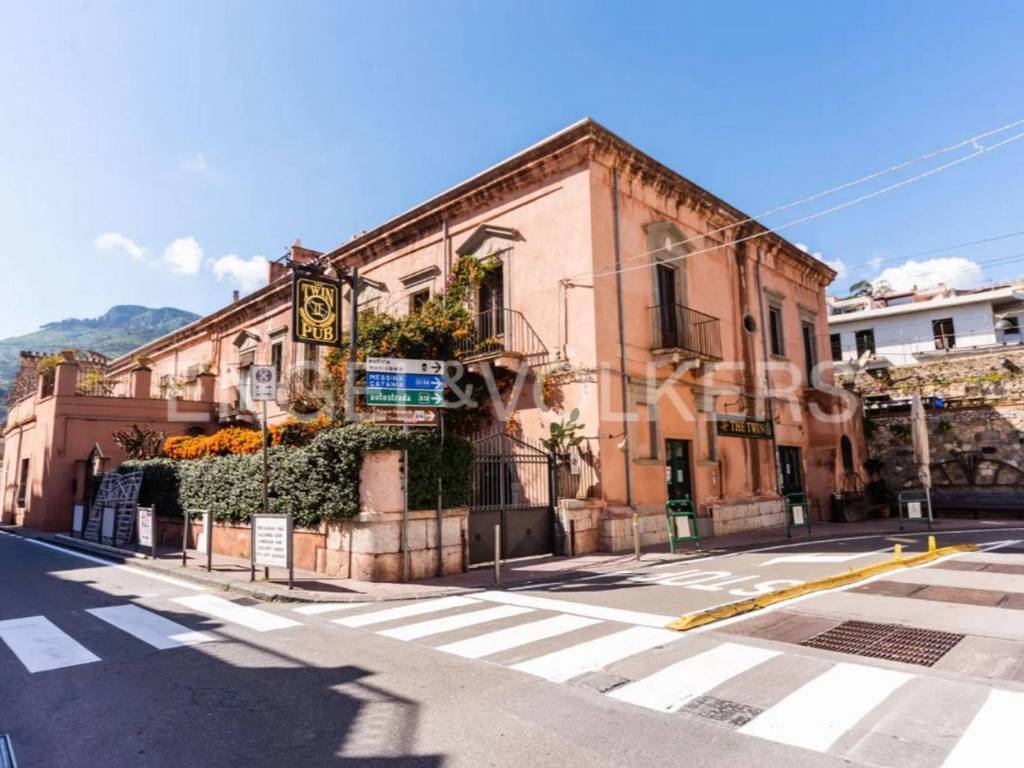 appartamento in vendita a Letojanni