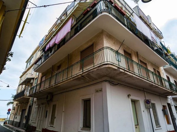 appartamento in vendita a Letojanni