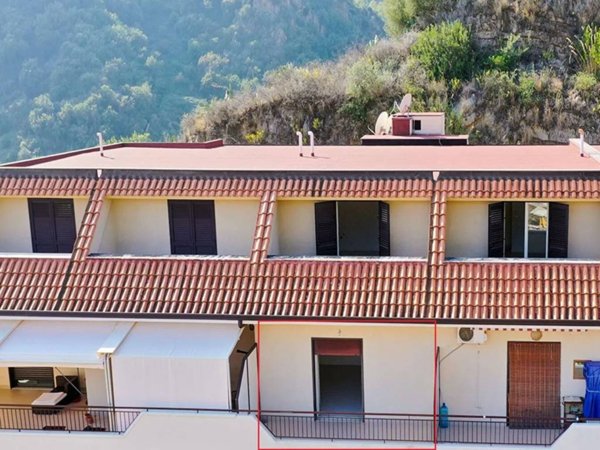 appartamento in vendita a Letojanni