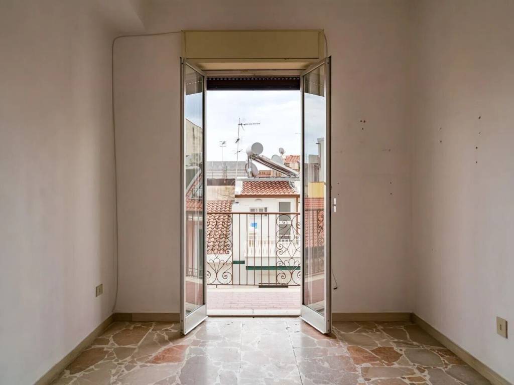 appartamento in vendita a Letojanni