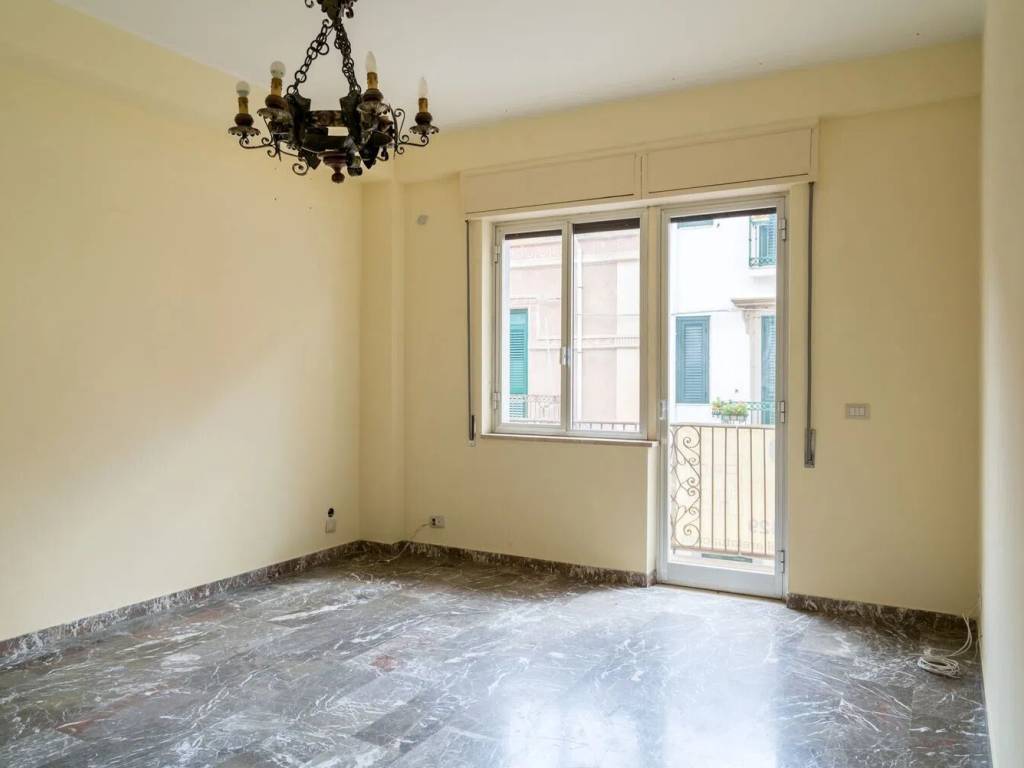 appartamento in vendita a Letojanni