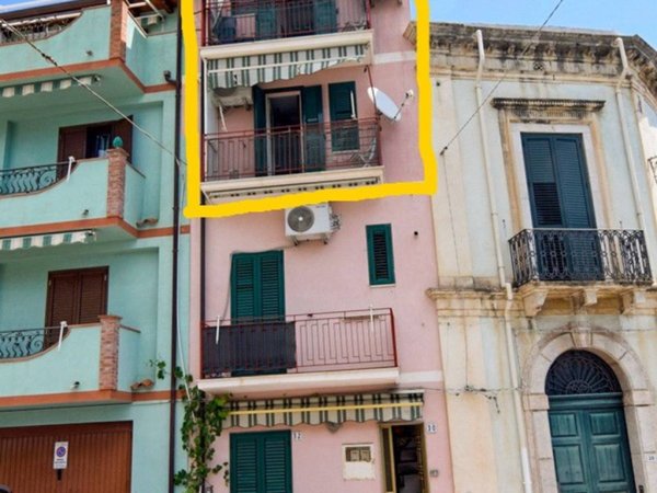 appartamento in vendita a Letojanni