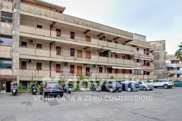 appartamento in vendita a Letojanni
