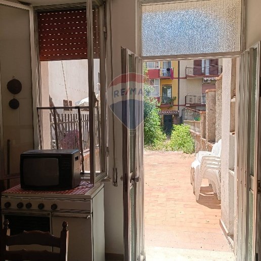 appartamento in vendita a Letojanni