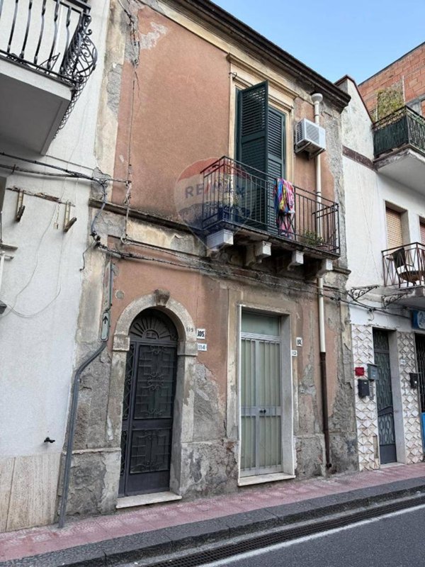 appartamento in vendita a Letojanni