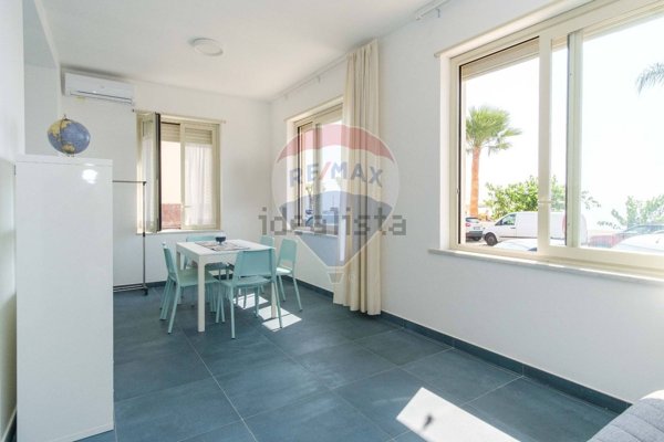 appartamento in vendita a Letojanni